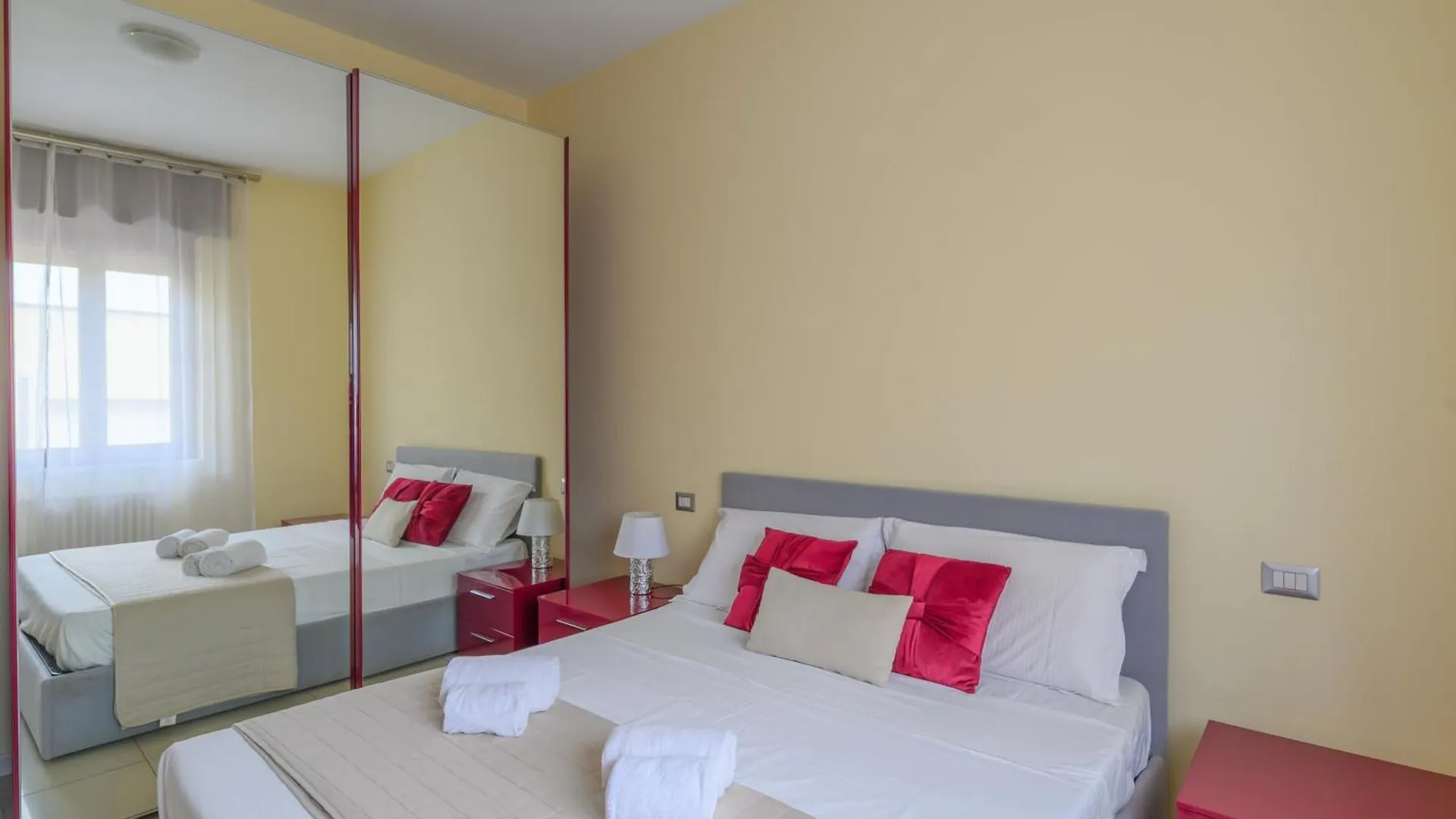 Apartamento Stay In Style - Vibrant Condo In San Giovanni Lupatoto