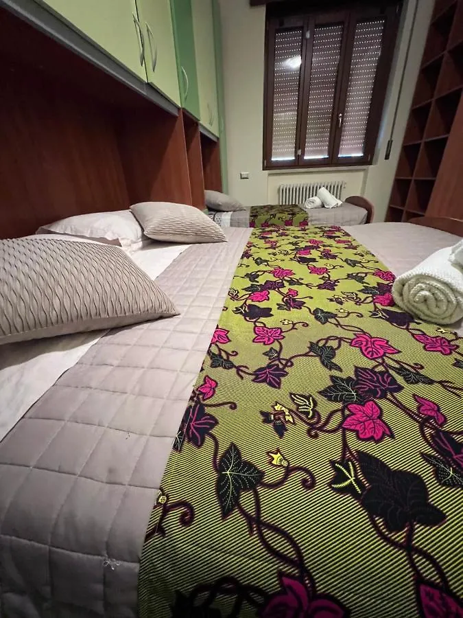 Stay In Style - Vibrant Condo In San Giovanni Lupatoto
