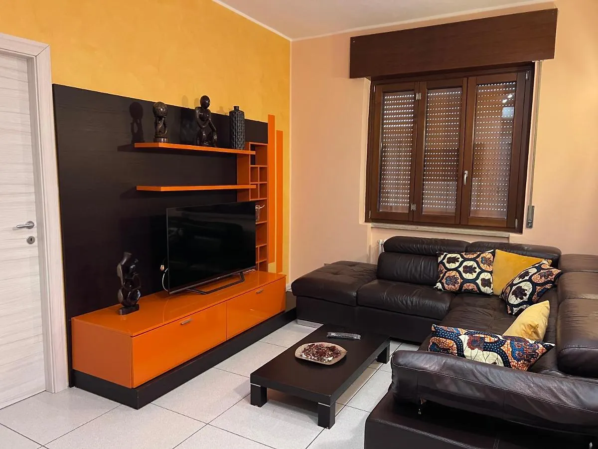 Stay In Style - Vibrant Condo In San Giovanni Lupatoto 0*,